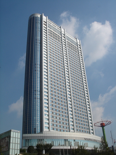 Tokyo Dome Hotel towers over the surrounding area